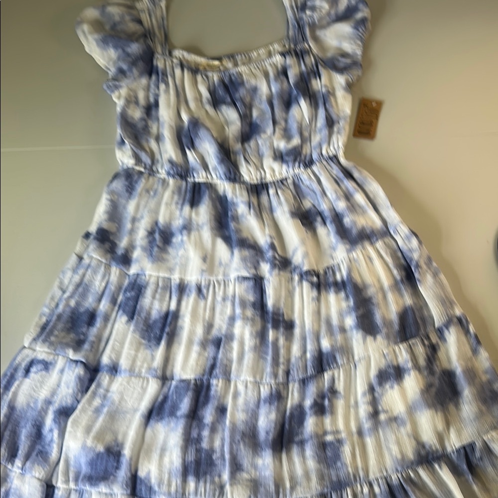 Just Found Dress Women’s Size 1X Blue & White Tie Dye Off The Shoulder Sundress
